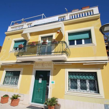 Apartment Giulia By Interhome Монелья Экстерьер фото